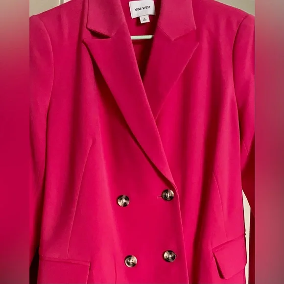 FREE SHIPPING Hot pink Nine West double breasted lined blazer size 4 *LIKE NEW* - Picture 2 of 4
